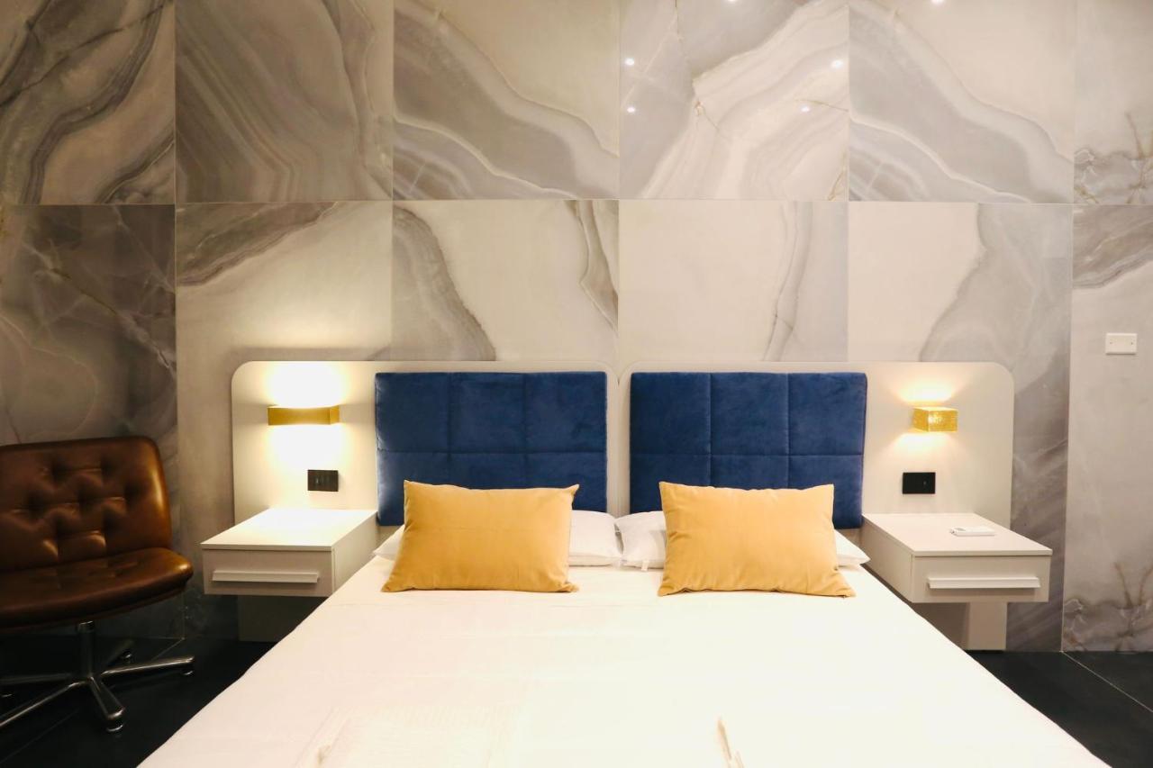 Guest House Colonna Palermo Buitenkant foto